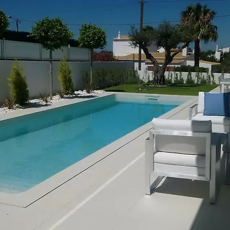 New Amazing In Albufeira Βίλα