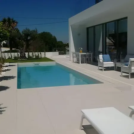 New Amazing In Albufeira Βίλα