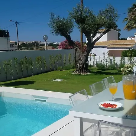 Βίλα New Amazing In Albufeira *