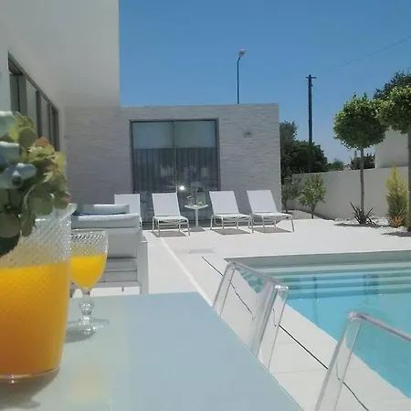 New Amazing In Albufeira Villa Guia (Faro)